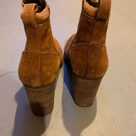 (8) Women’s Franco Sarto Camel Brown Booties - Picture 4 of 6